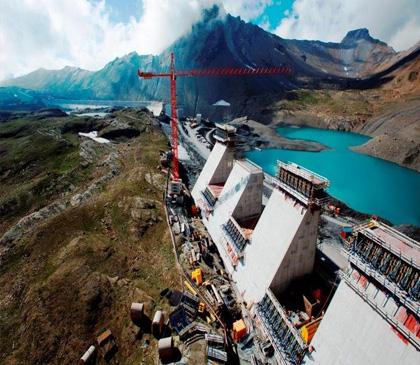 Lake Mutt reservoir dam